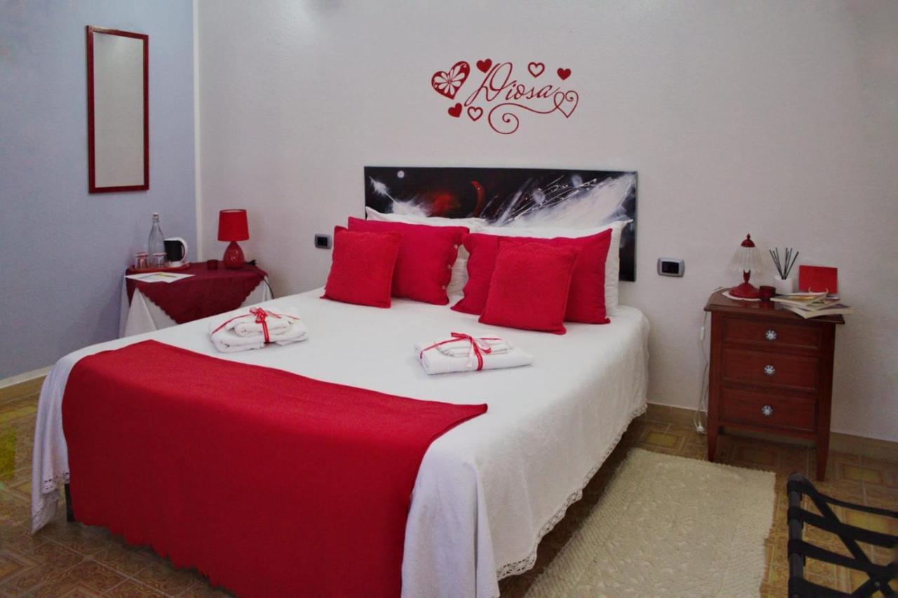 La Collina Dei Ciliegi Bed & Breakfast Sarule Eksteriør bilde