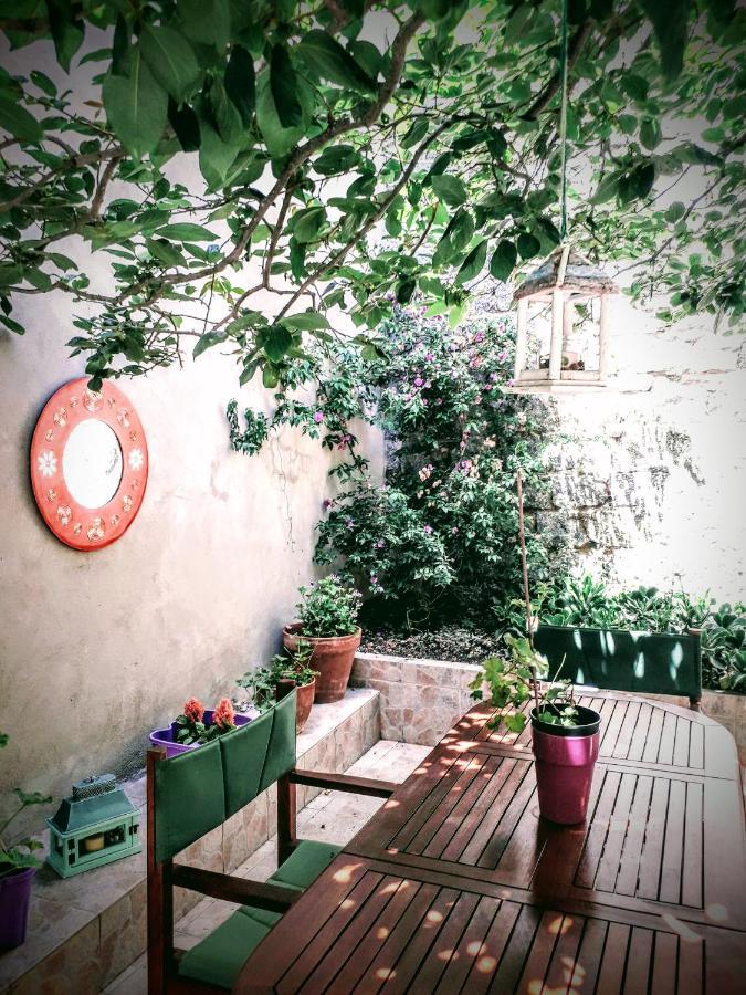La Collina Dei Ciliegi Bed & Breakfast Sarule Eksteriør bilde