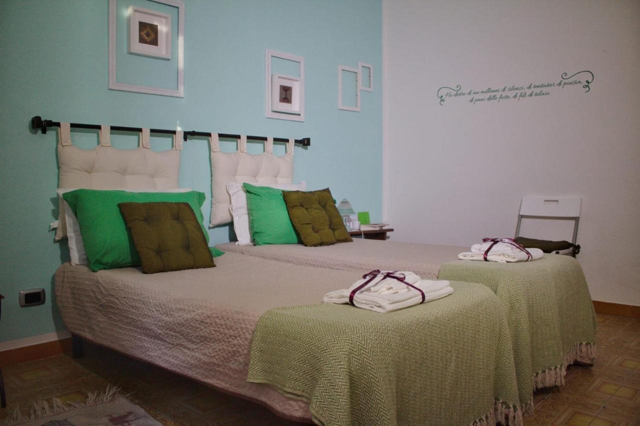 La Collina Dei Ciliegi Bed & Breakfast Sarule Eksteriør bilde