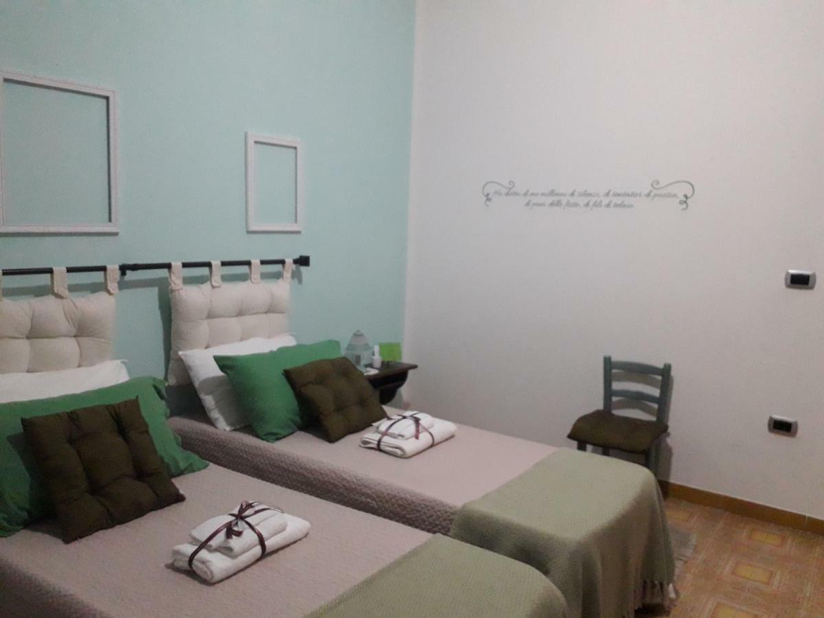 La Collina Dei Ciliegi Bed & Breakfast Sarule Eksteriør bilde